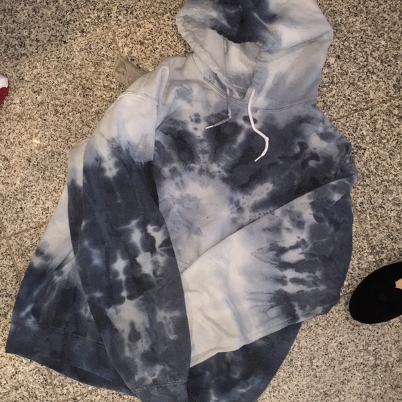 zine tie dye hoodie